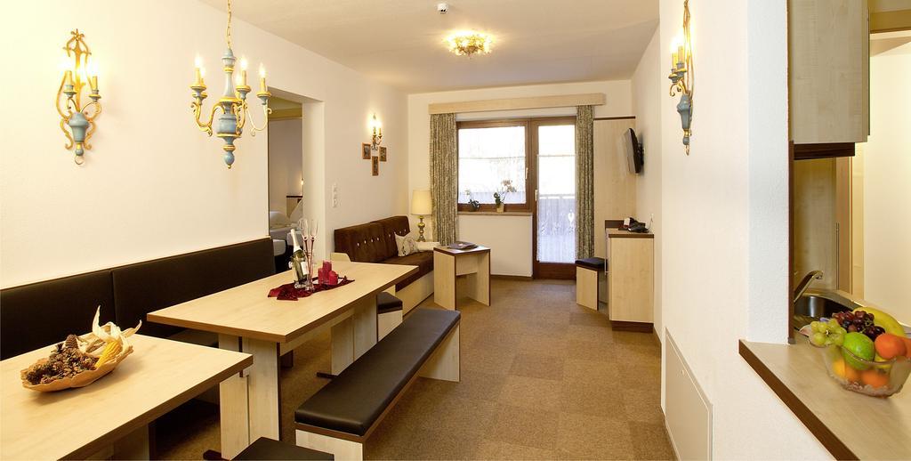 Appartement Alpin Sölden Szoba fotó